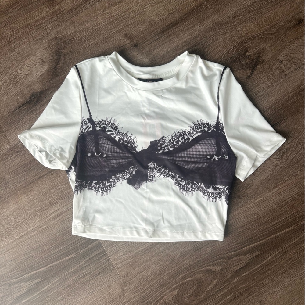 Stylish White and Black Lace Print Women's Top